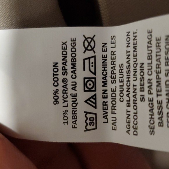 LL Bean Capris - Picture 4 of 4